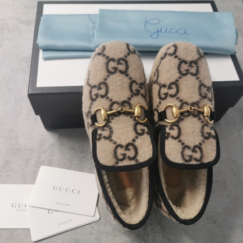 💯% Authentic Gucci shoes Size 34 Fit US 35